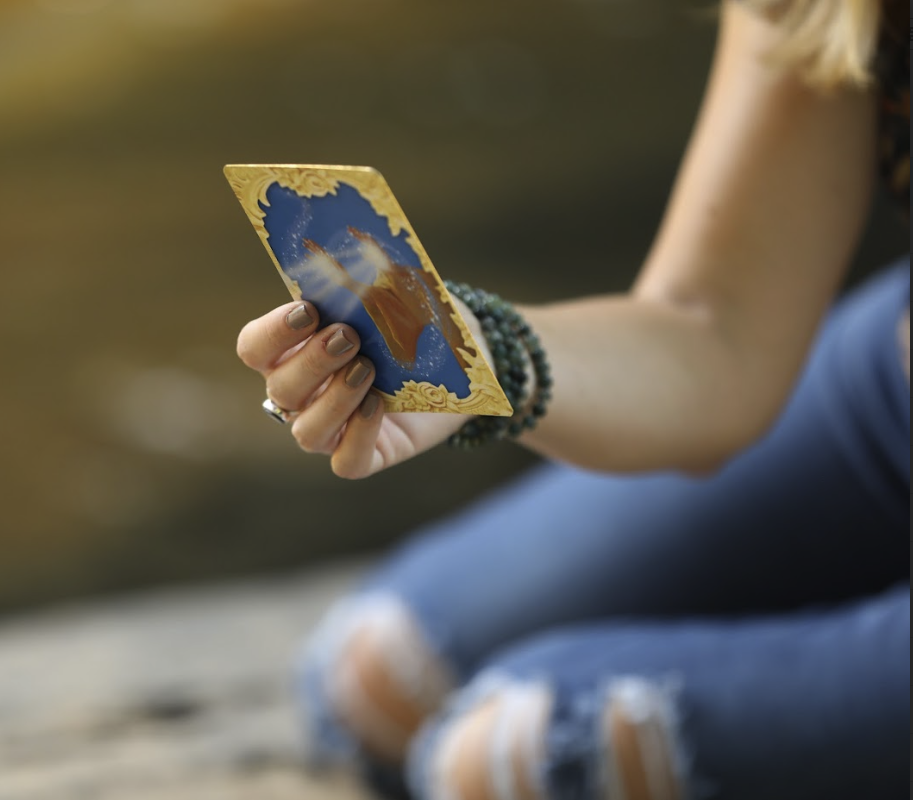 Sip, Shuffle, and Connect - Angel Card Reading Night!, ARTIGO, 2/19/25