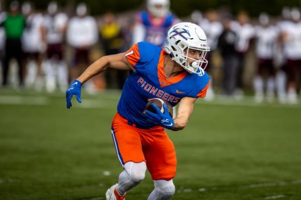 Pioneer Football vs UW-La Crosse