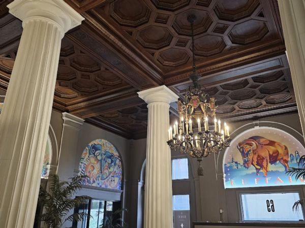 Landmark Lobbies North: Downtown Walking Tour