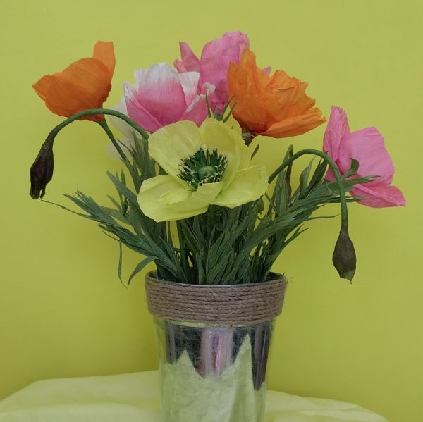 Crepe Paper Flowers: Poppies